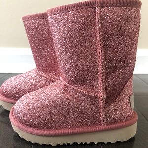 UGG Classic Short II Glitter Pink Boots Toddler 7